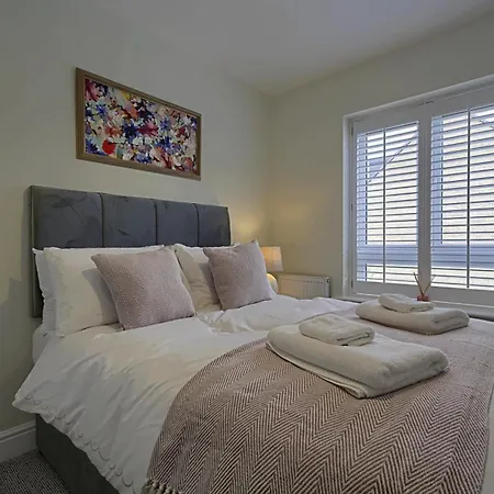 Stylish 3br Yorkshire Base For 6 With Parking * Harrogate