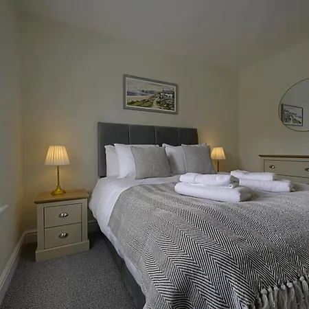 Stylish 3br Yorkshire Base For 6 With Parking * Harrogate